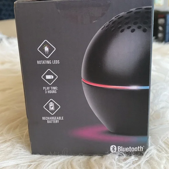 New POLAROID wireless speakers - Picture 6 of 6